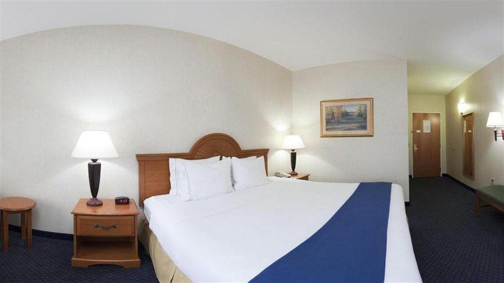 Holiday Inn Express Hotel & Suites Cherokee-Casino By Ihg Ngoại thất bức ảnh