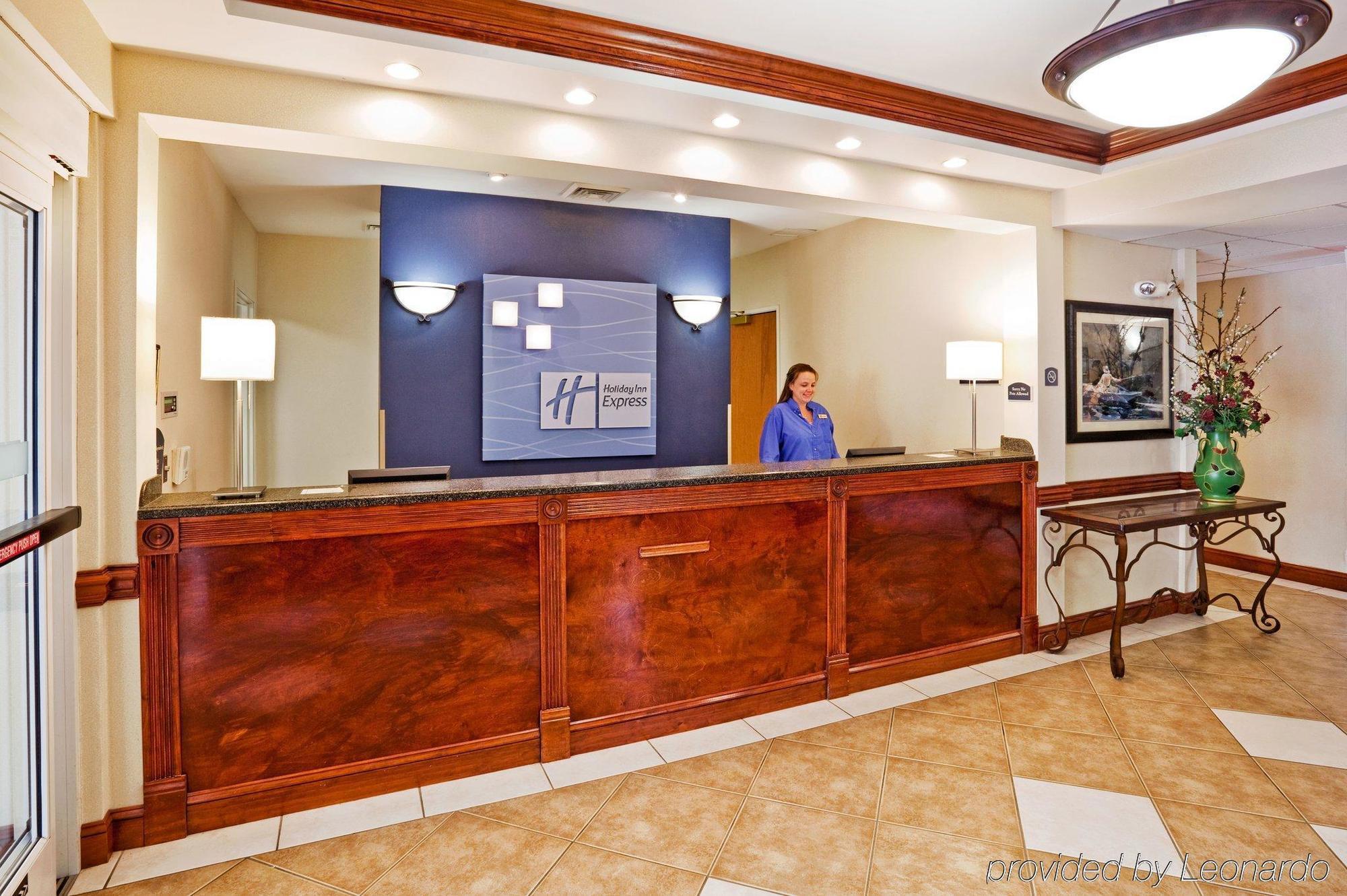 Holiday Inn Express Hotel & Suites Cherokee-Casino By Ihg Ngoại thất bức ảnh