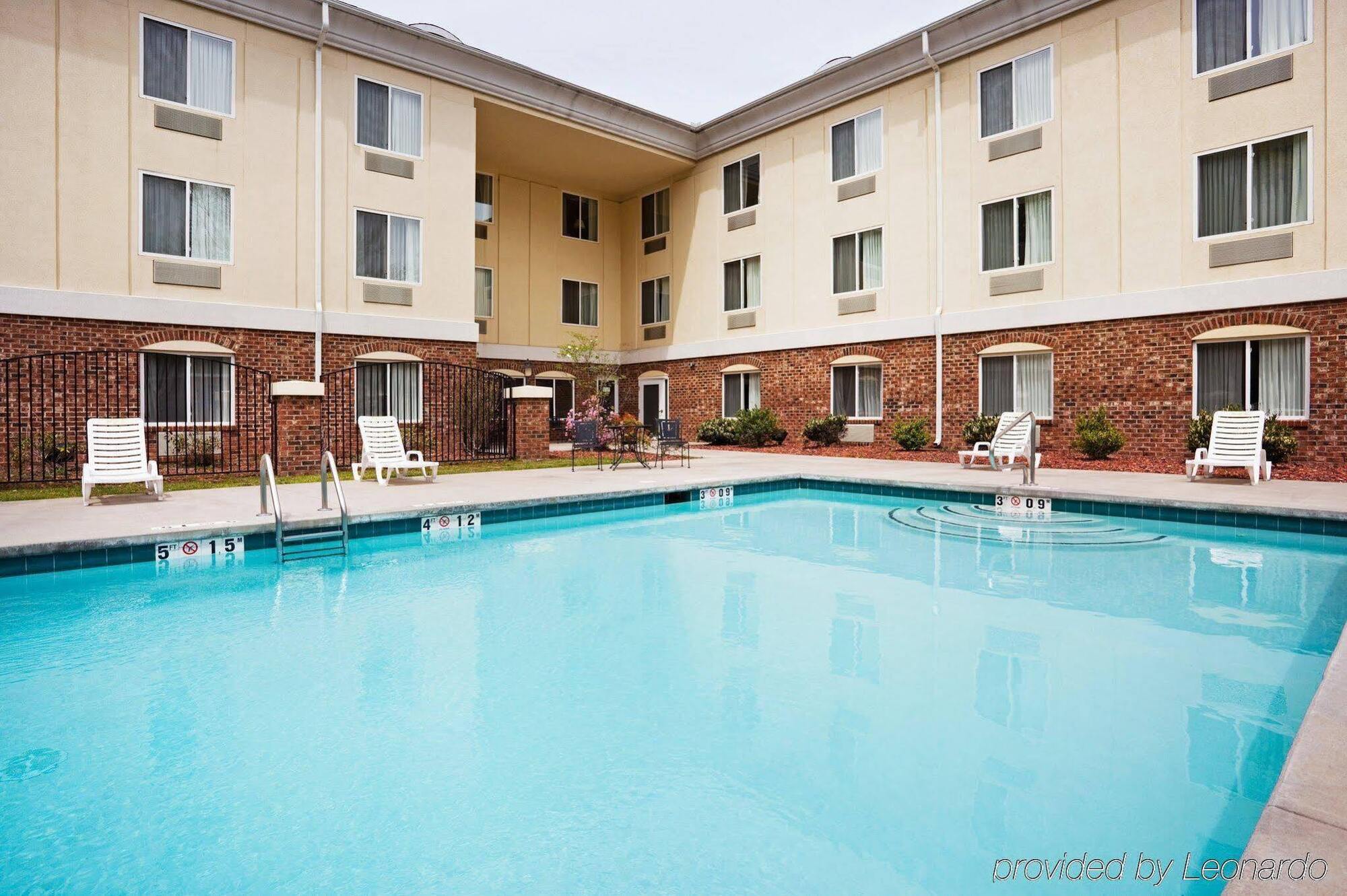 Holiday Inn Express Hotel & Suites Cherokee-Casino By Ihg Ngoại thất bức ảnh